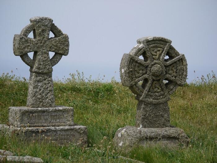 Thập tự giá Celtic của người Ailen đã xuất hiện vào thế kỉ thứ 6 TCN